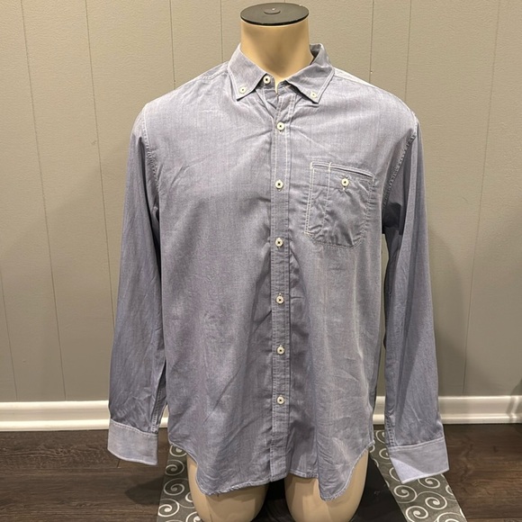 Tommy Bahama Jeans Men’s Large Island Modern Fit Casual Button Down Shirt - Picture 1 of 7